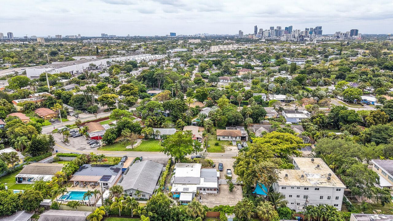 1005 NE 17th Street, Fort Lauderdale, FL 33305 Photo