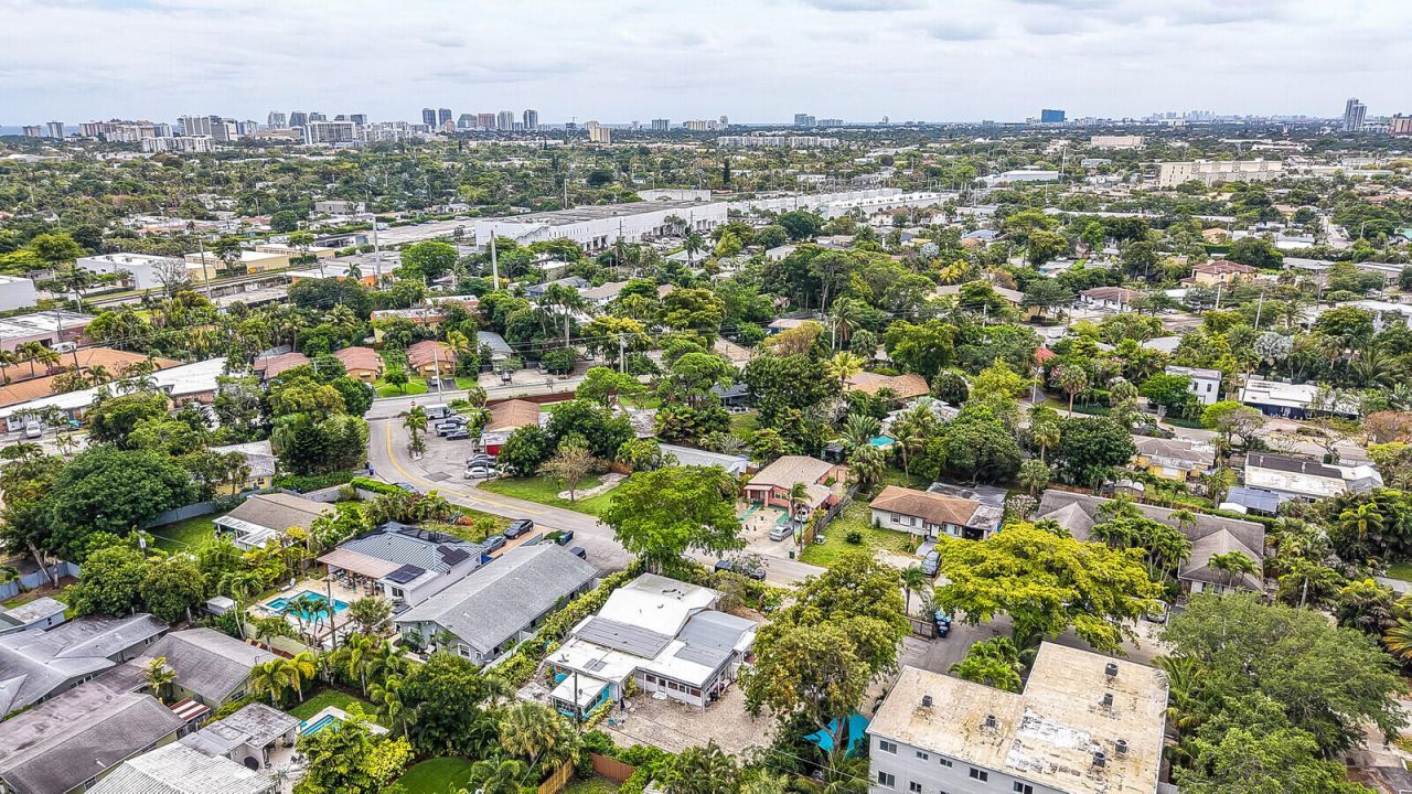 1005 NE 17th Street, Fort Lauderdale, FL 33305 Photo