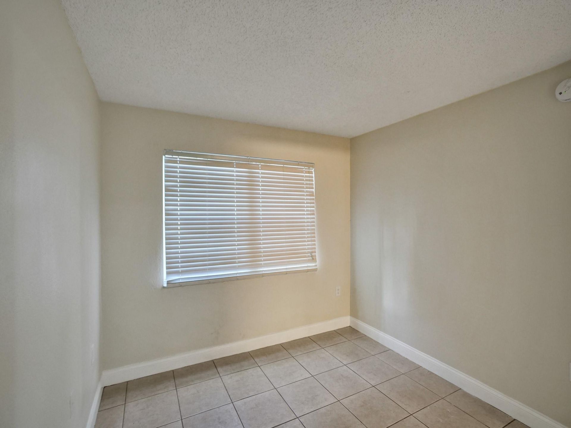 4205 N University Drive, Unit 108, Sunrise, FL 33351 Photo