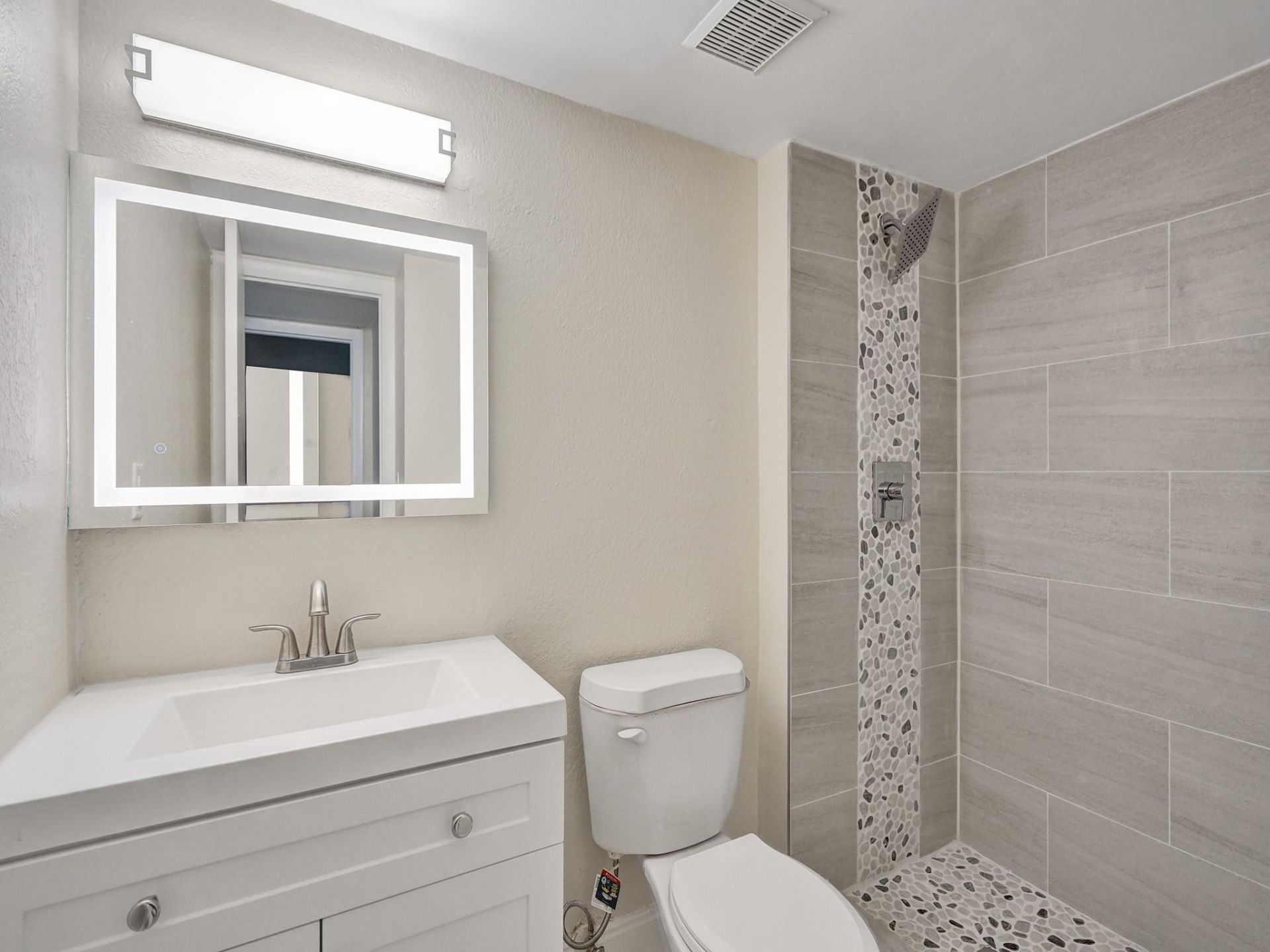 4205 N University Drive, Unit 108, Sunrise, FL 33351 Photo