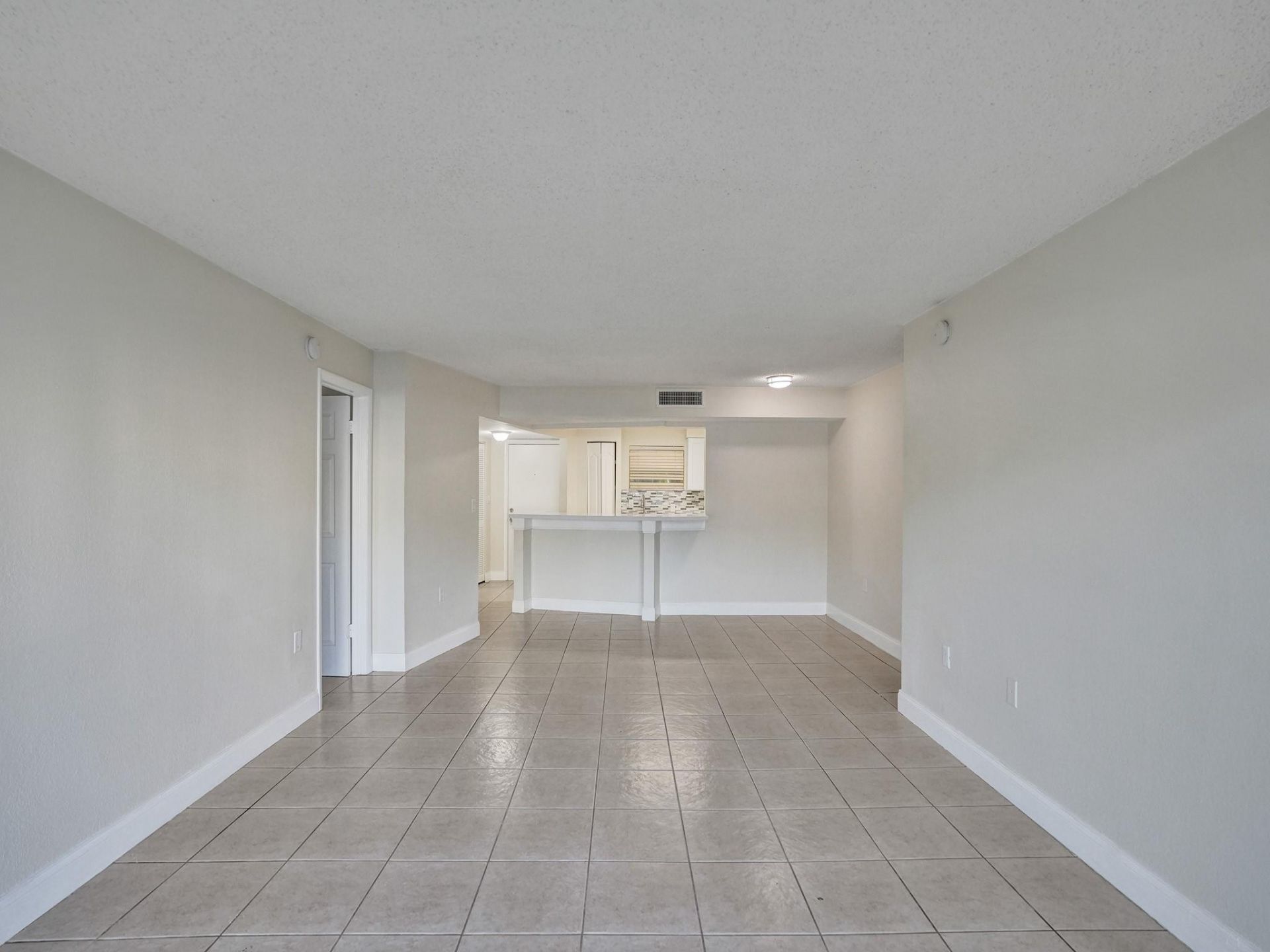 4205 N University Drive, Unit 108, Sunrise, FL 33351 Photo