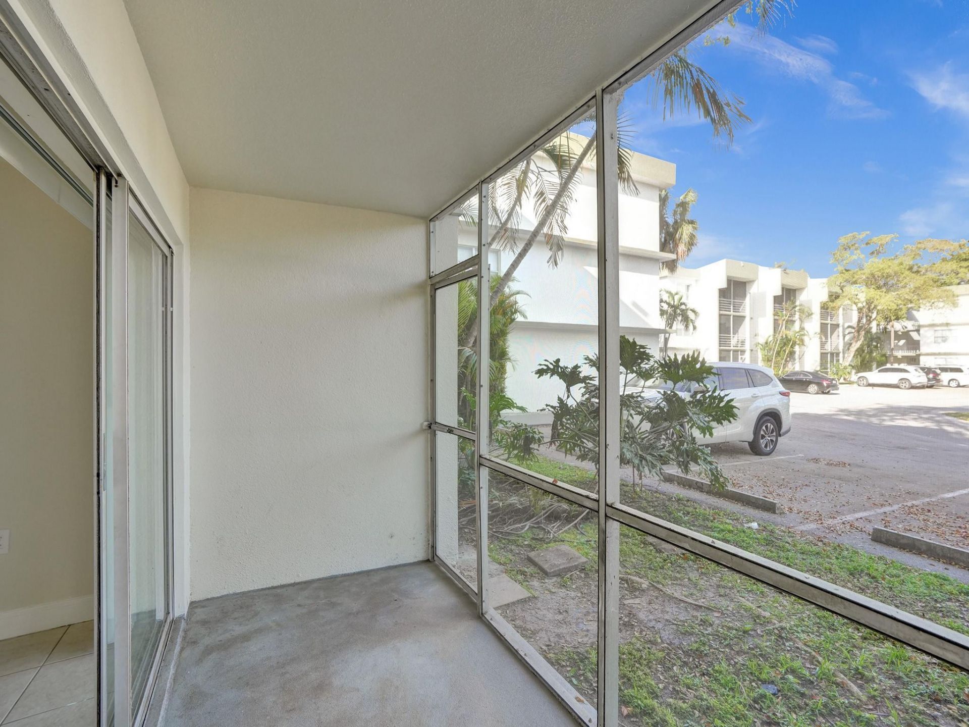 4205 N University Drive, Unit 108, Sunrise, FL 33351 Photo