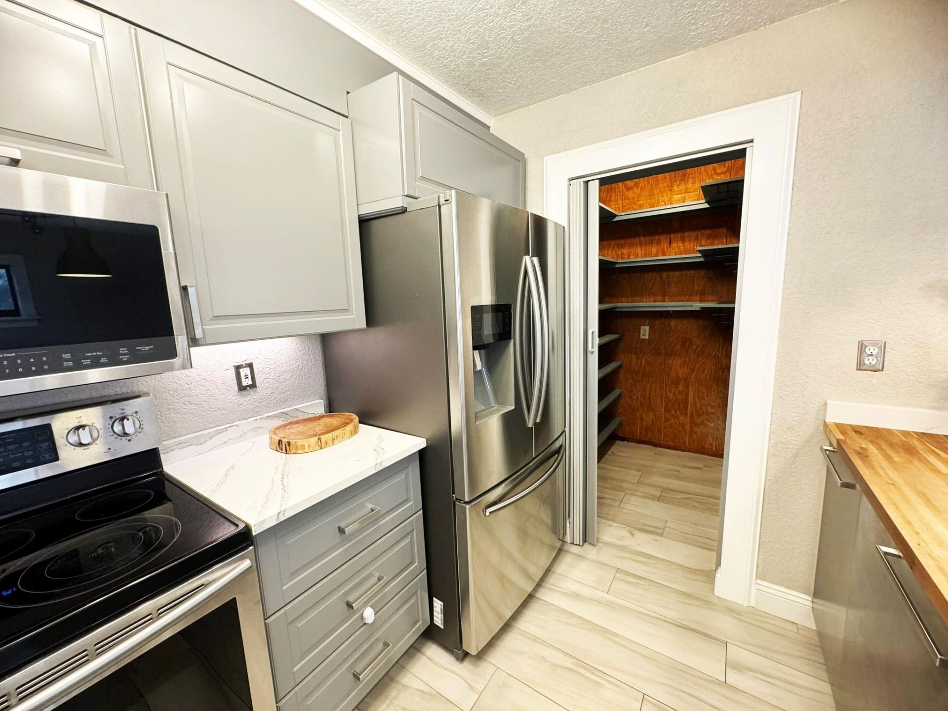 321 Sandtree Drive, Palm Beach Gardens, FL 33403 Photo