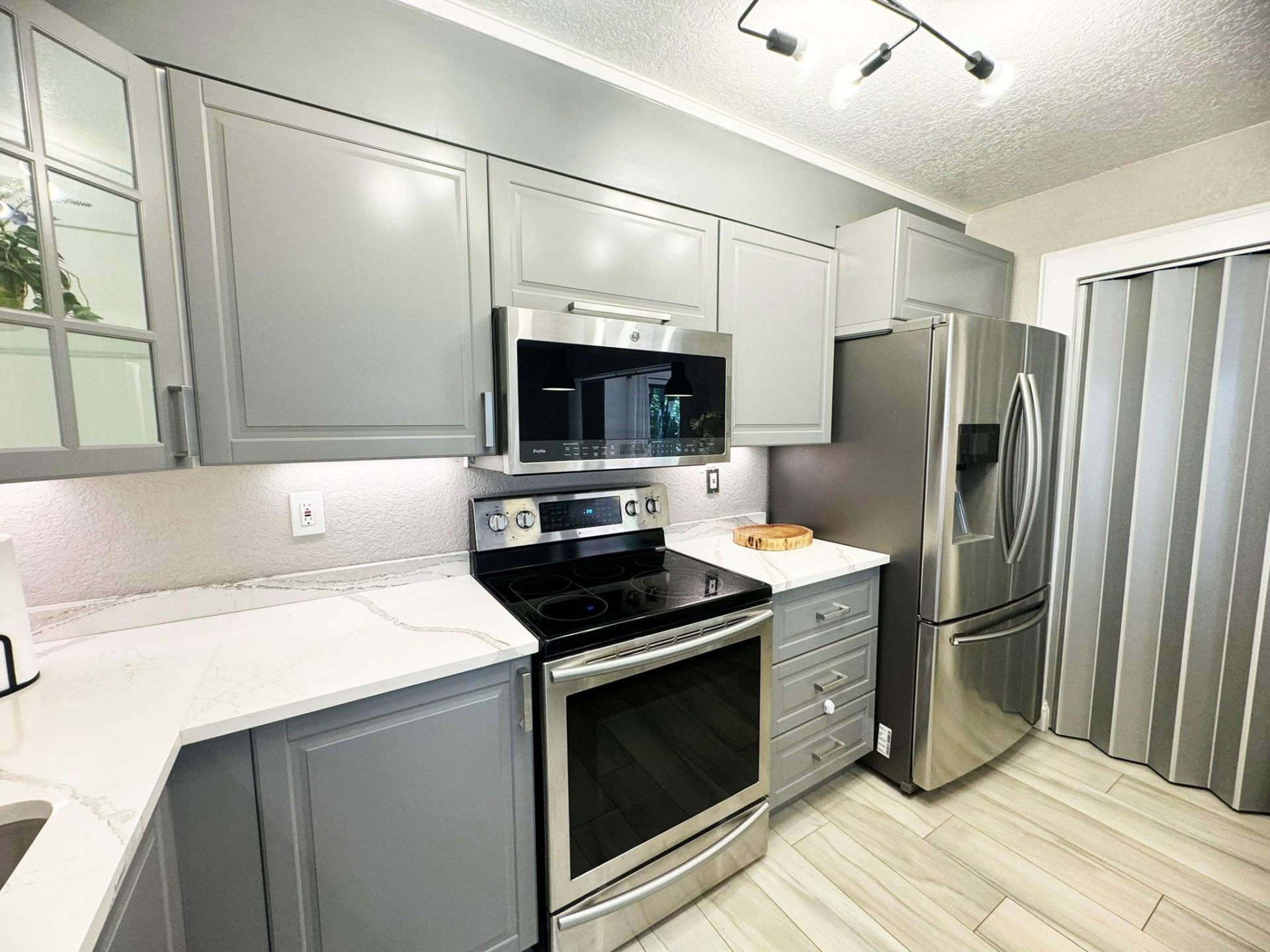 321 Sandtree Drive, Palm Beach Gardens, FL 33403 Photo