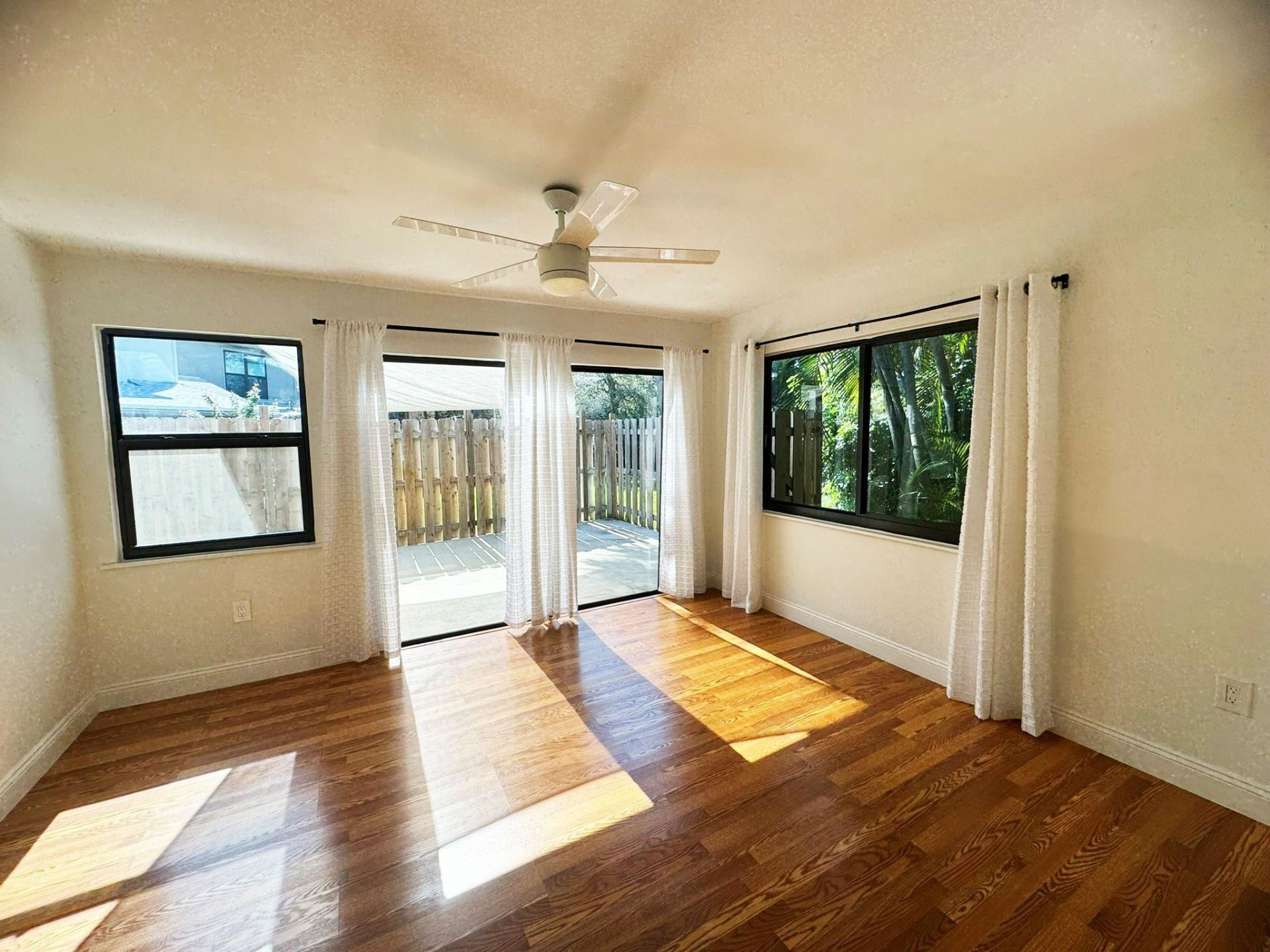 321 Sandtree Drive, Palm Beach Gardens, FL 33403 Photo