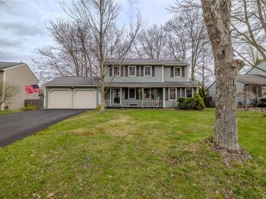 4285 Carmel Drive, Liverpool, NY 13090