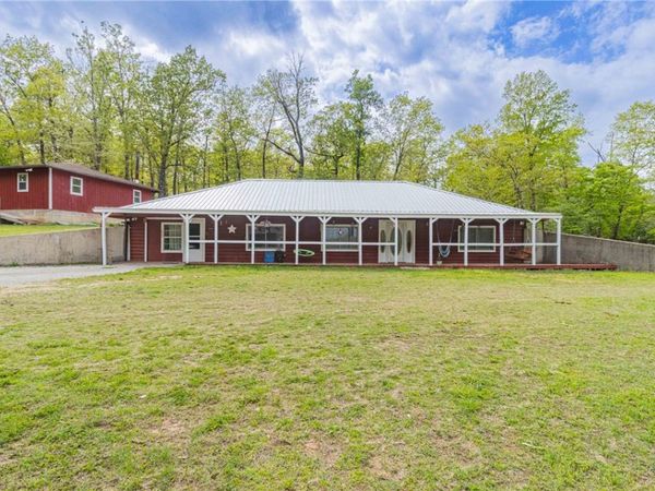 538 MC 136, Oakland, AR 72661