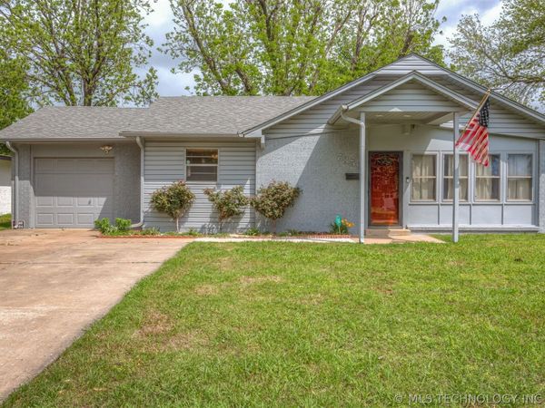 7859 E Newton Street, Tulsa, OK 74115