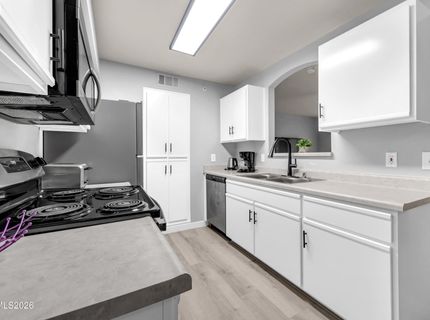 6850 Sharlands Avenue, Unit #E 2022, Reno, NV 89523 Photo