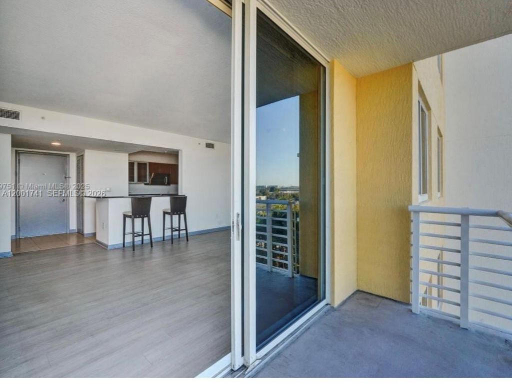 2775 NE 187th St, Unit 509, Aventura, FL 33180 Photo