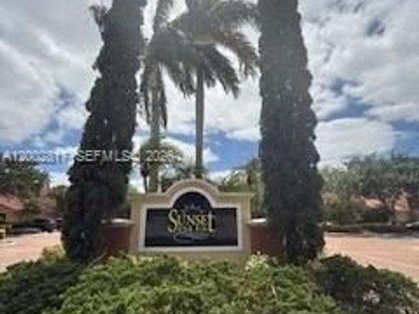 10318 FOX TRAIL ROAD, Unit 411, Royal Palm Beach, FL 33411