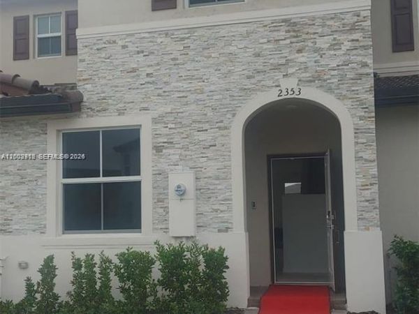 2353 NW 122nd Ter, Miami, FL 33167