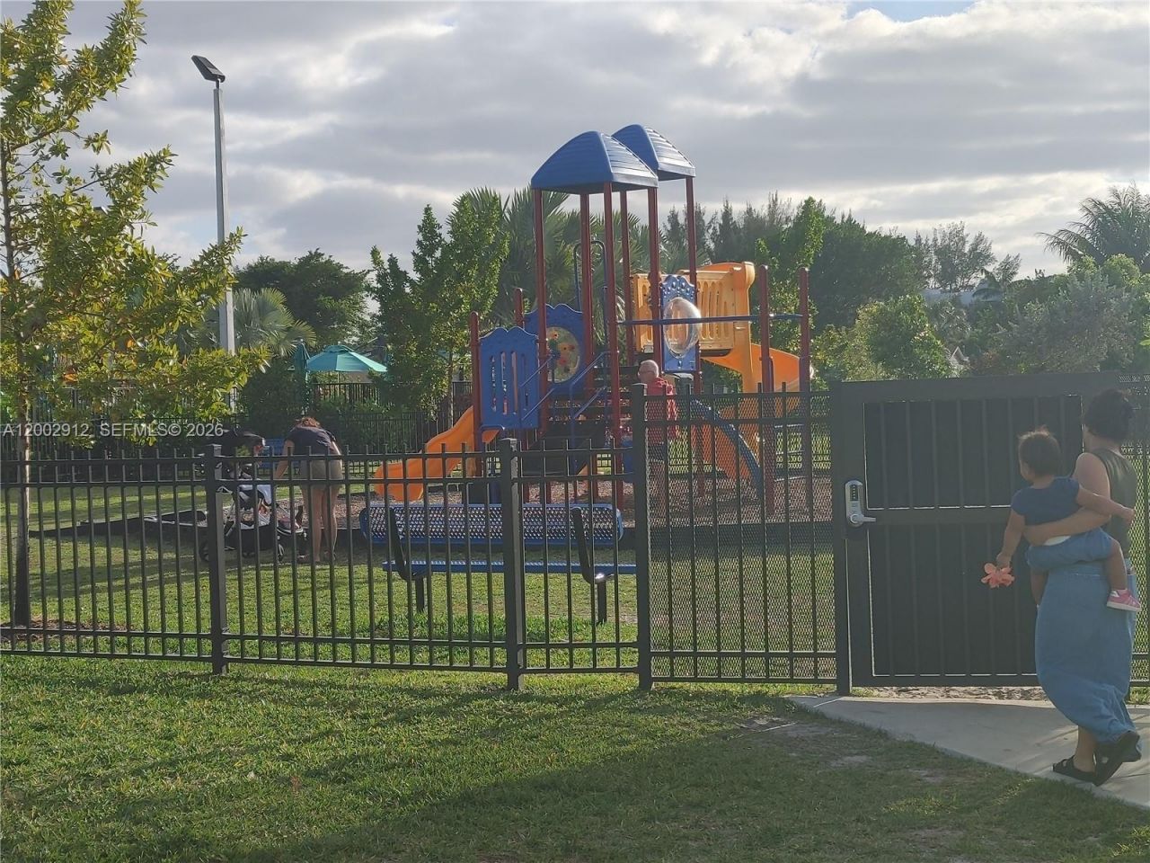 2353 NW 122nd Ter, Miami, FL 33167 Photo