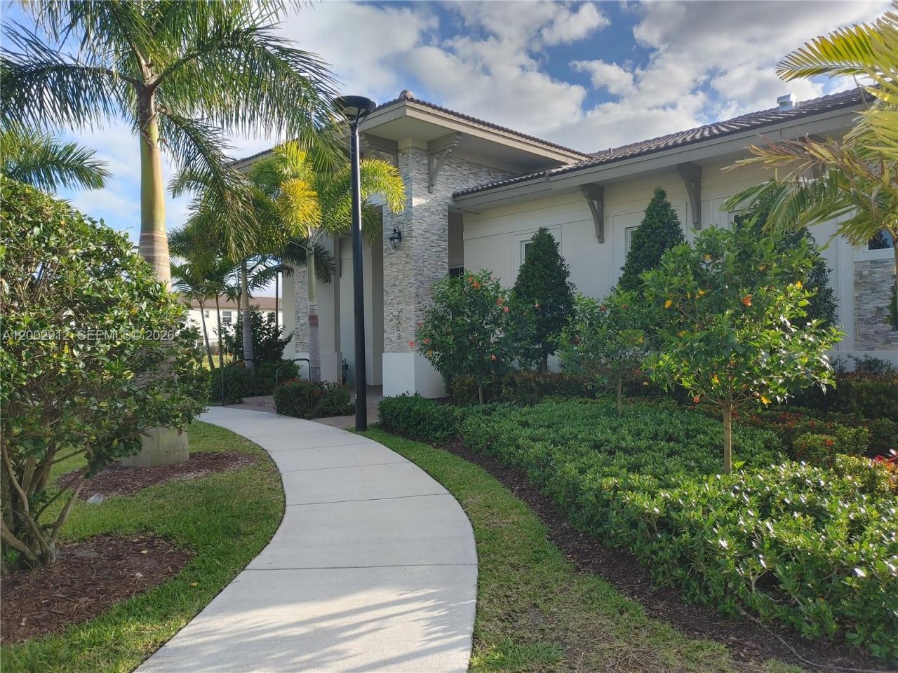 2353 NW 122nd Ter, Miami, FL 33167 Photo