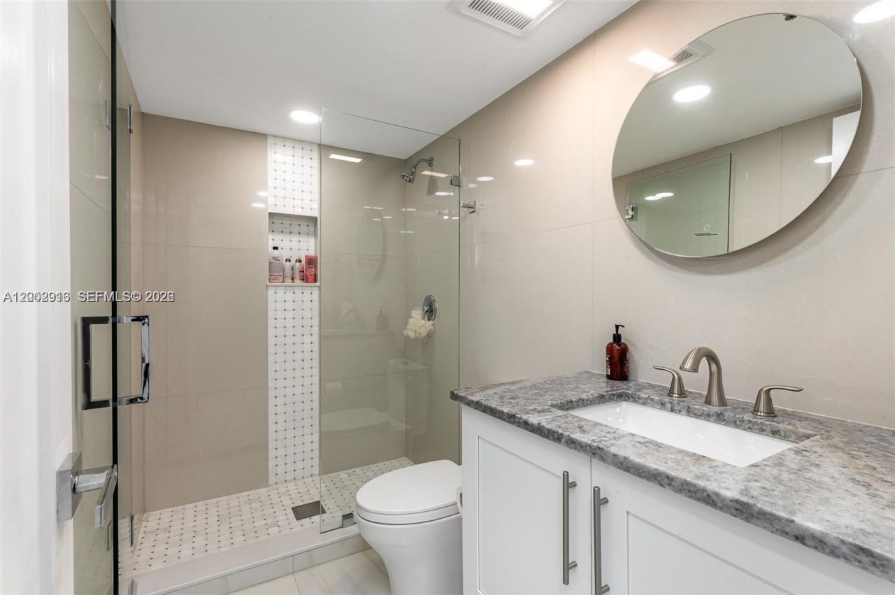 3912 S Ocean Blvd, Unit 306, Highland Beach, FL 33487 Photo