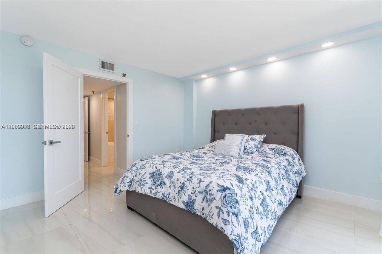 3912 S Ocean Blvd, Unit 306, Highland Beach, FL 33487 Photo