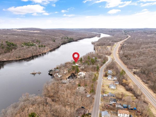 1105 N Hamilton Street, Saint Croix Falls, WI 54024