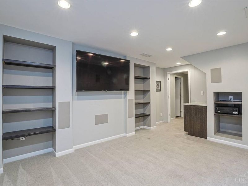 9864 Timbers Drive, Blue Ash, OH 45242 Photo 27