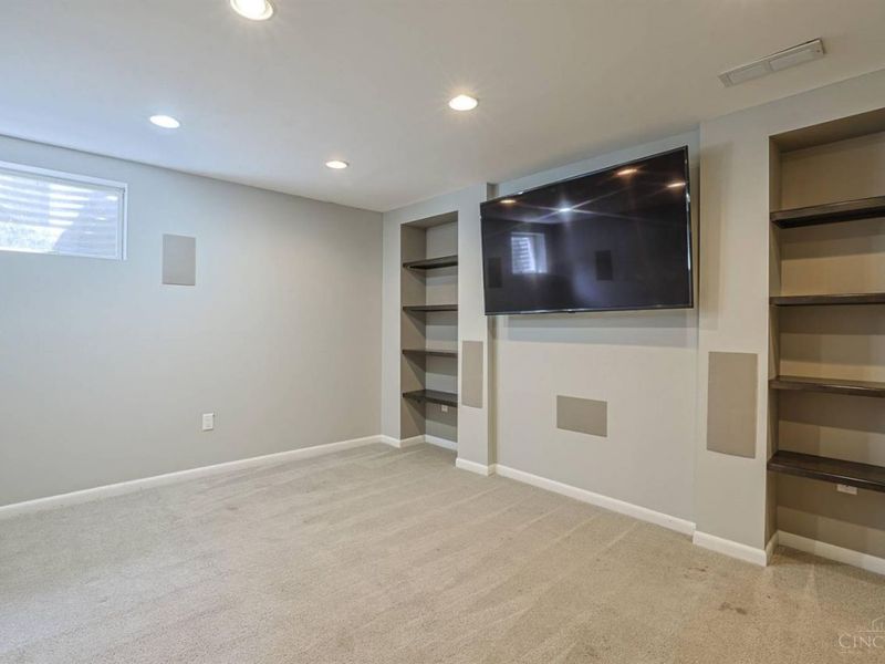 9864 Timbers Drive, Blue Ash, OH 45242 Photo 28