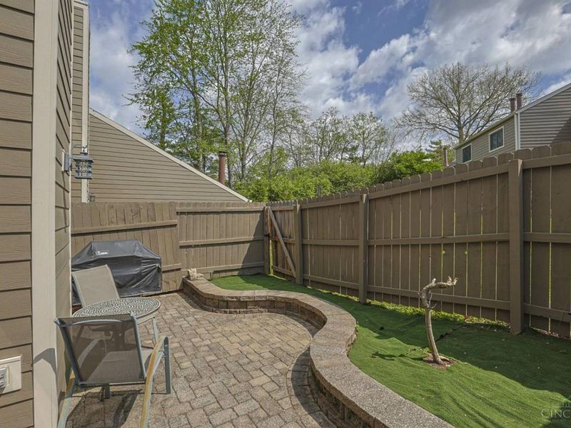 9864 Timbers Drive, Blue Ash, OH 45242 Photo 34