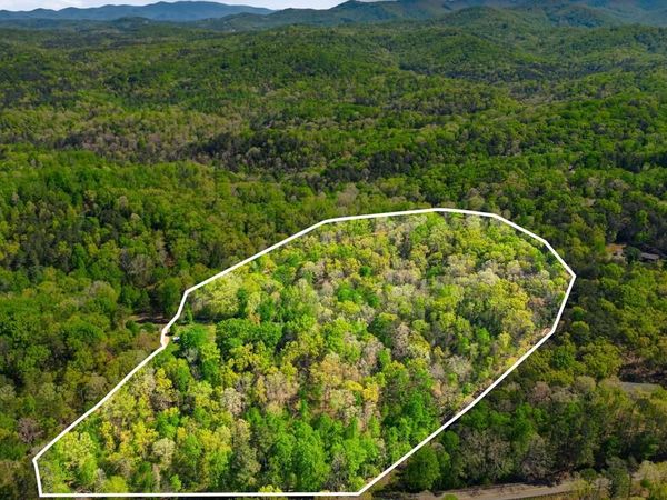 1933 W Highway 136, Talking Rock, GA 30175