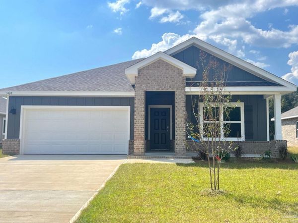 5652 Grit St, Milton, FL 32570