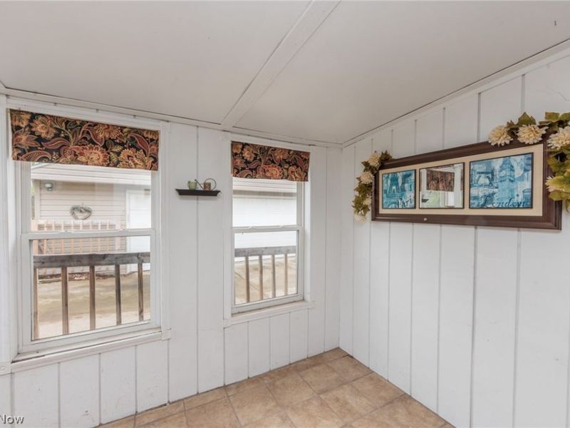 13515 Heatherwood Drive, Brook Park, OH 44142 Photo 21