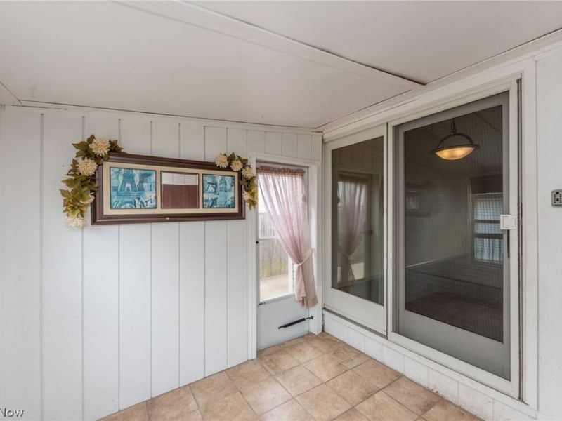 13515 Heatherwood Drive, Brook Park, OH 44142 Photo 22