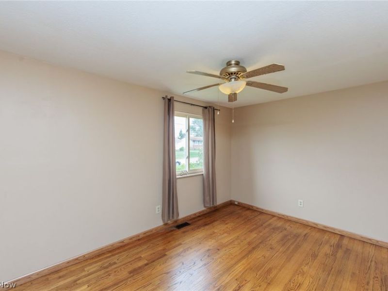 13515 Heatherwood Drive, Brook Park, OH 44142 Photo 25