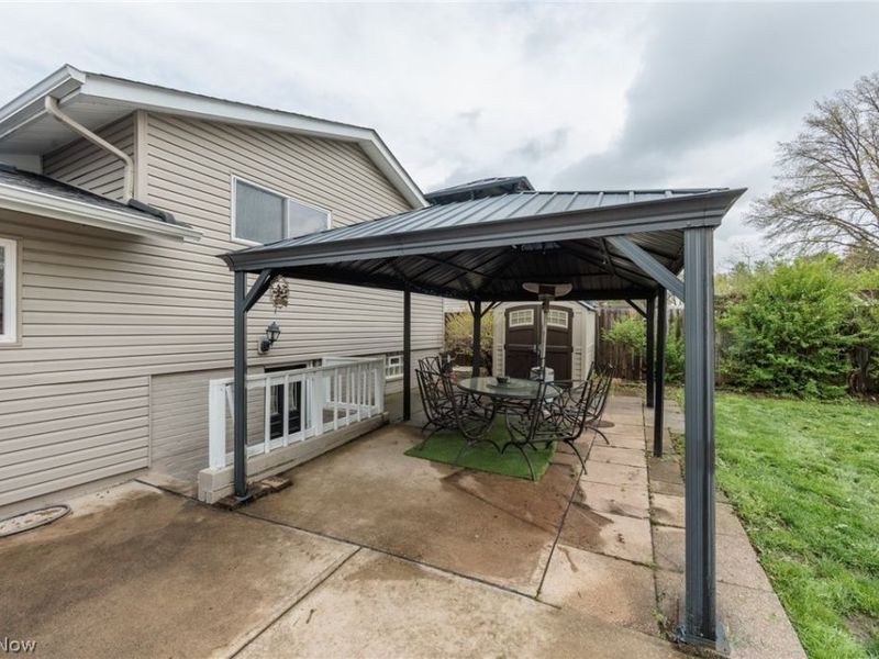 13515 Heatherwood Drive, Brook Park, OH 44142 Photo 37