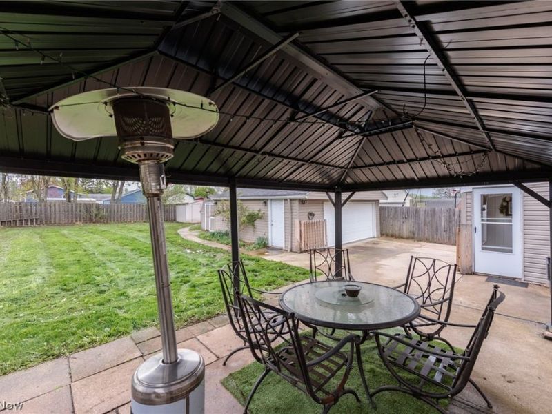 13515 Heatherwood Drive, Brook Park, OH 44142 Photo 39