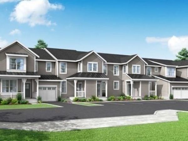 7 East Dexter Avenue, Unit 16, Woburn, MA 01801