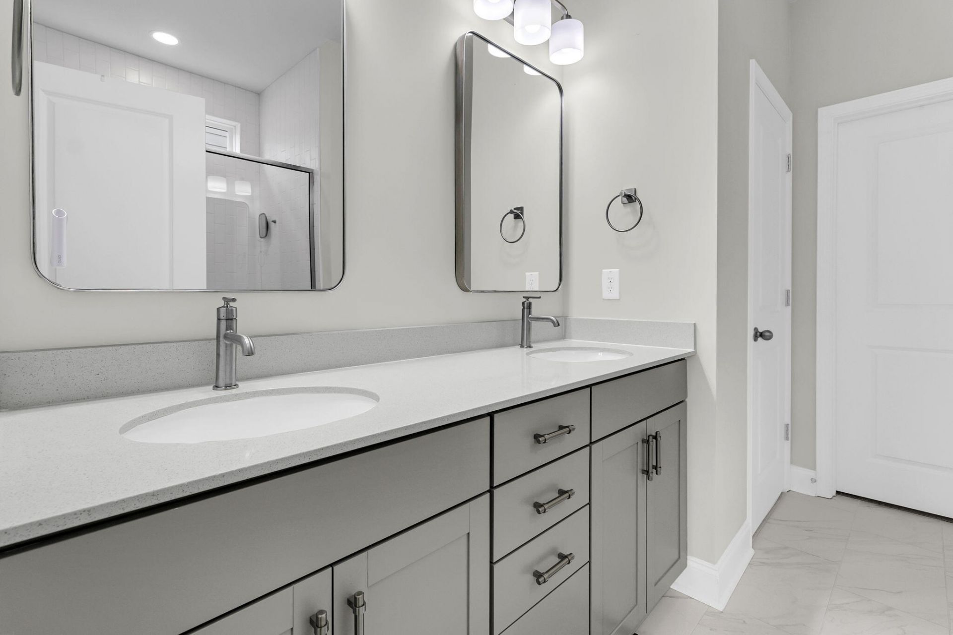 506 Eagleview Drive Photo 12