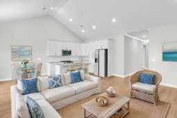 506 Eagleview Drive photo 4