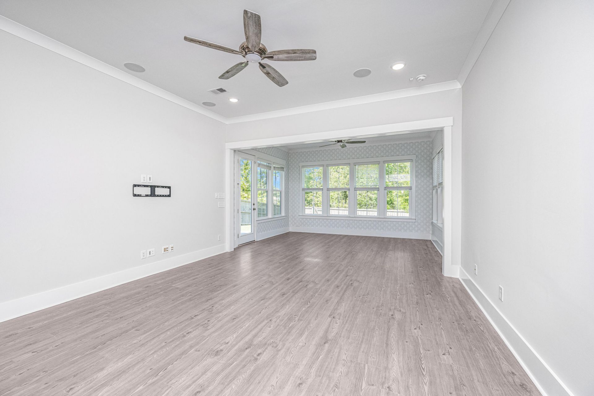 218 Port Tack Drive Photo 12