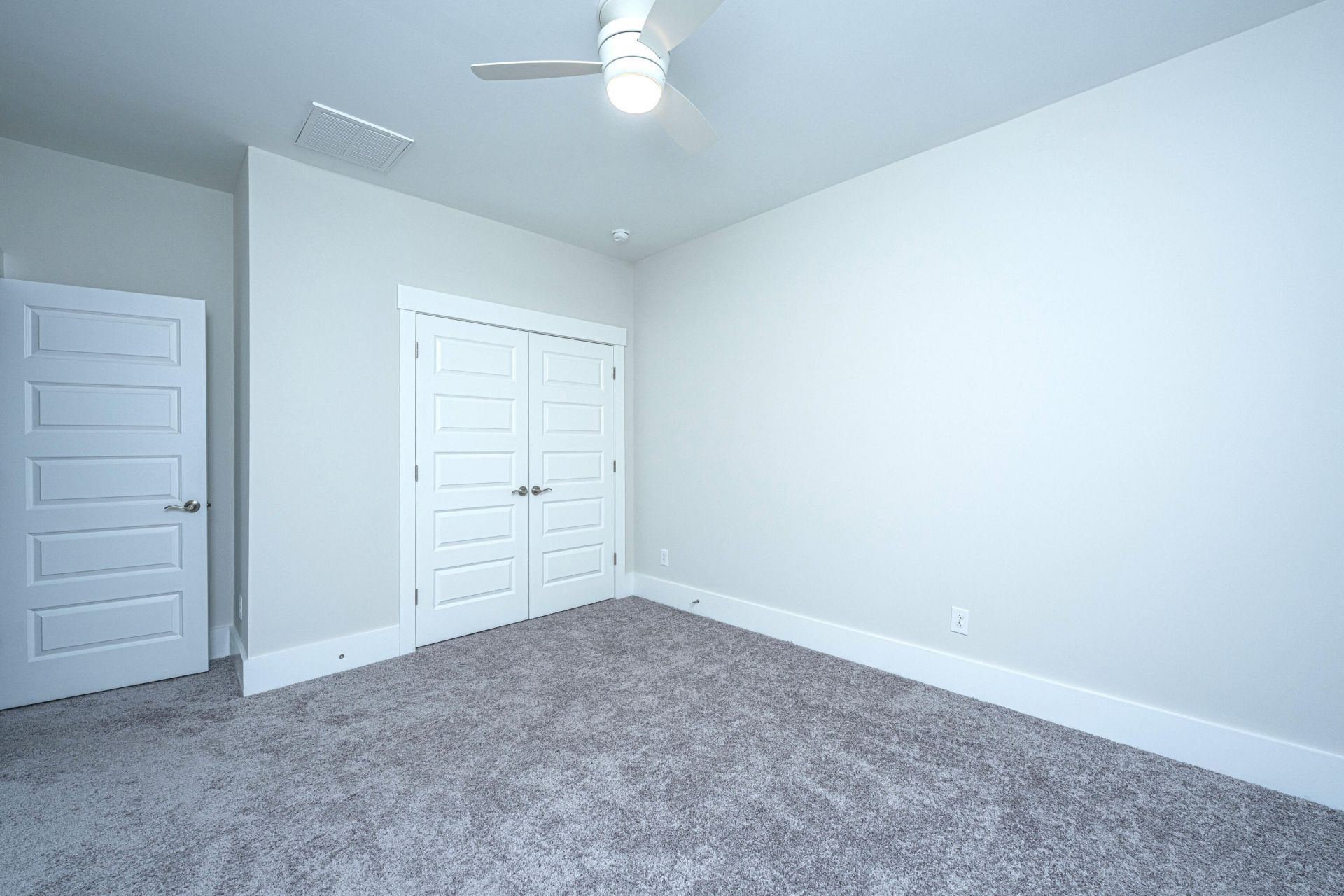 218 Port Tack Drive Photo 35