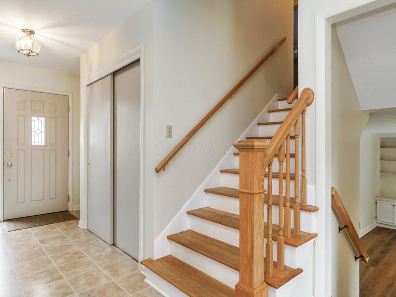 4818 Larwell Drive, Columbus, OH 43220 Photo 17