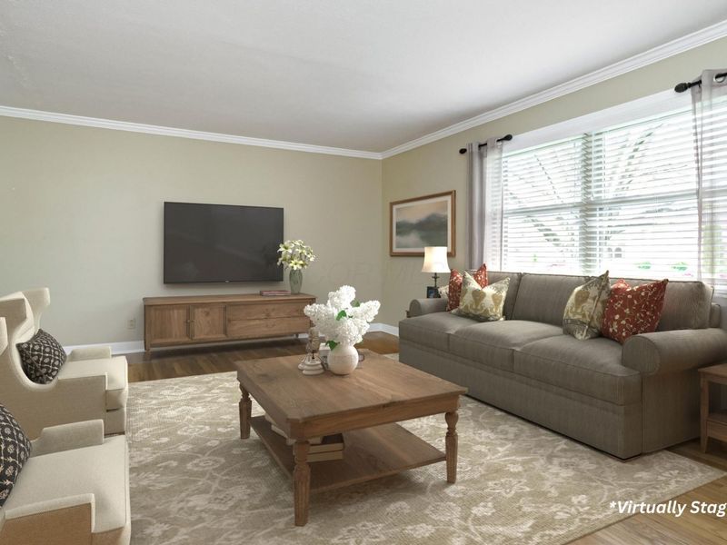 4818 Larwell Drive, Columbus, OH 43220 Photo 3