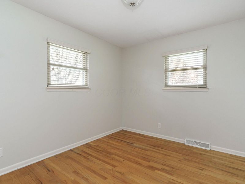 4818 Larwell Drive, Columbus, OH 43220 Photo 31