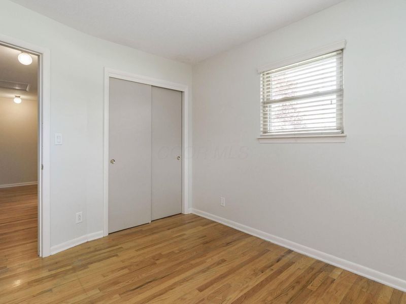 4818 Larwell Drive, Columbus, OH 43220 Photo 32