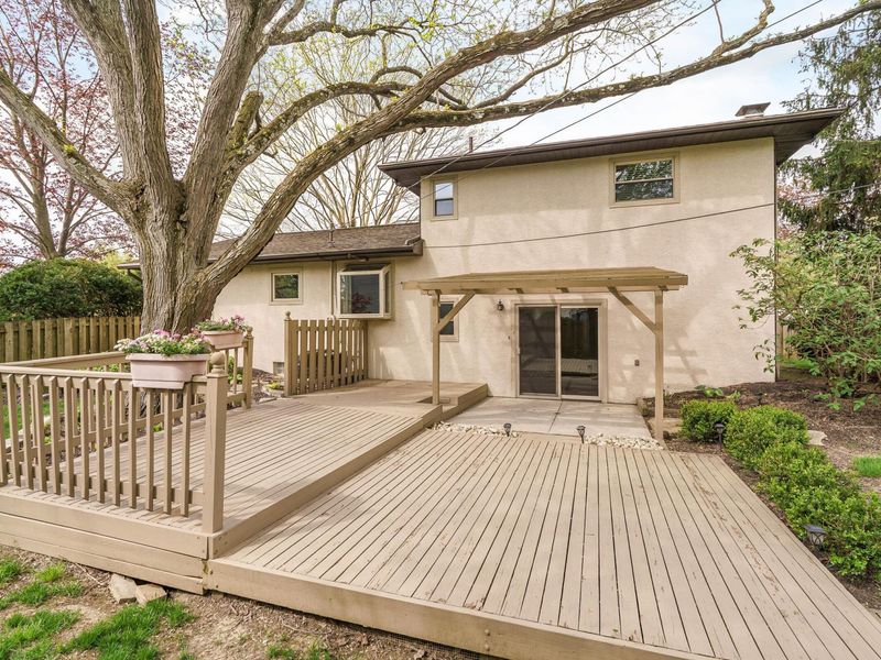 4818 Larwell Drive, Columbus, OH 43220 Photo 41