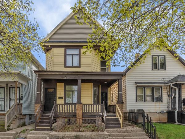 1422 N 26th St, Unit 1422A-1424, Milwaukee, WI 53205