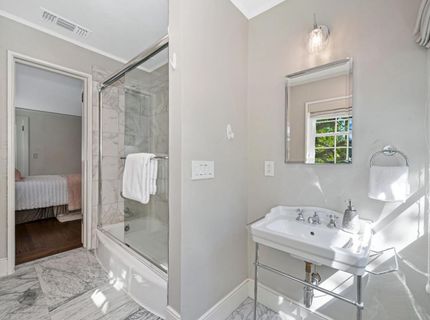 1441 40th St, Sacramento, CA 95819 Photo
