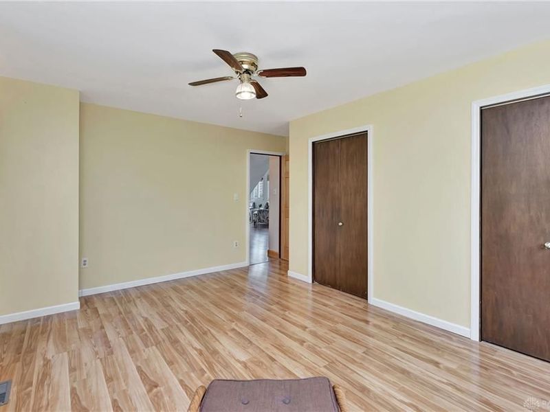 5490 S Dayton-Brandt, New Carlisle, OH 45344 Photo 17