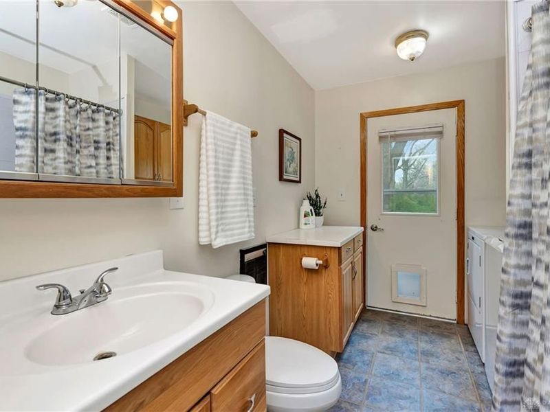 5490 S Dayton-Brandt, New Carlisle, OH 45344 Photo 18