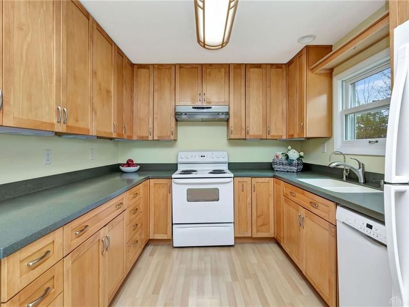 5490 S Dayton-Brandt, New Carlisle, OH 45344 Photo 21