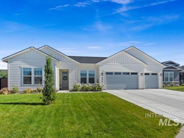 9570 W Summit Peak Dr, Star, ID 83669