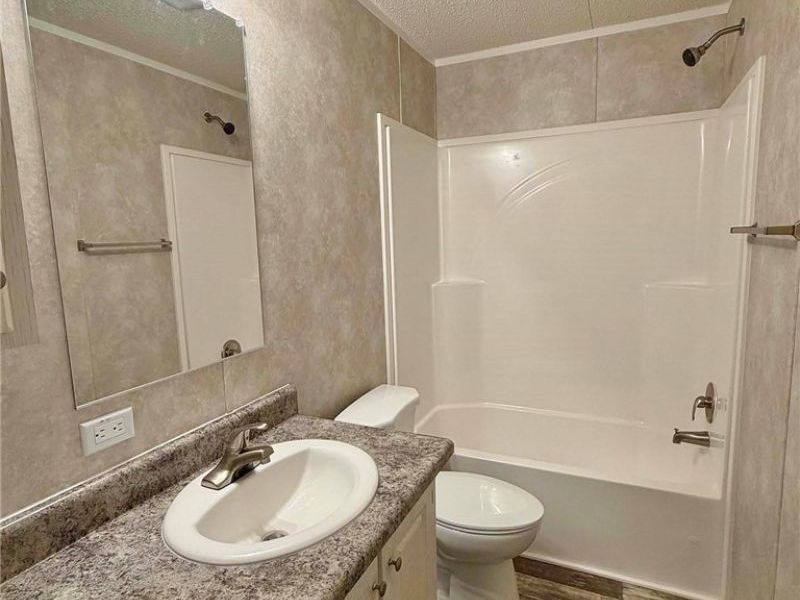 924 Mountain View Drive, Minerva, OH 44657 Photo 12