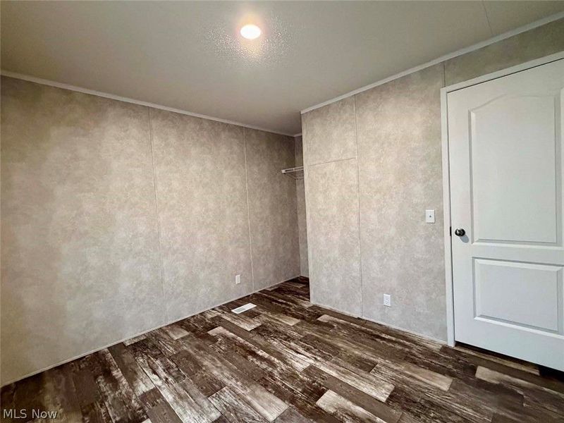 924 Mountain View Drive, Minerva, OH 44657 Photo 13