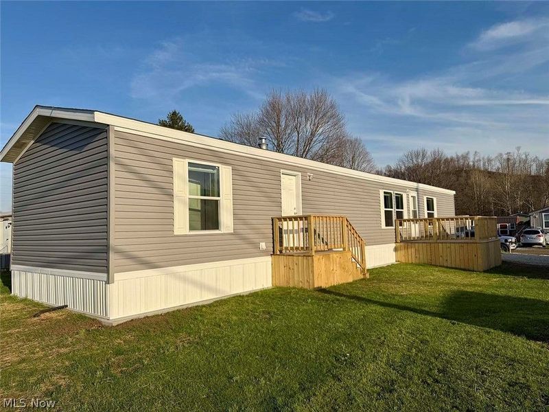 924 Mountain View Drive, Minerva, OH 44657 Photo 3